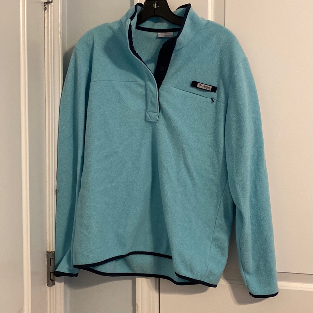 Light Blue Columbia PFG Pullover